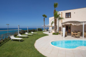 Отель Marina Holiday & Spa  Балестрате